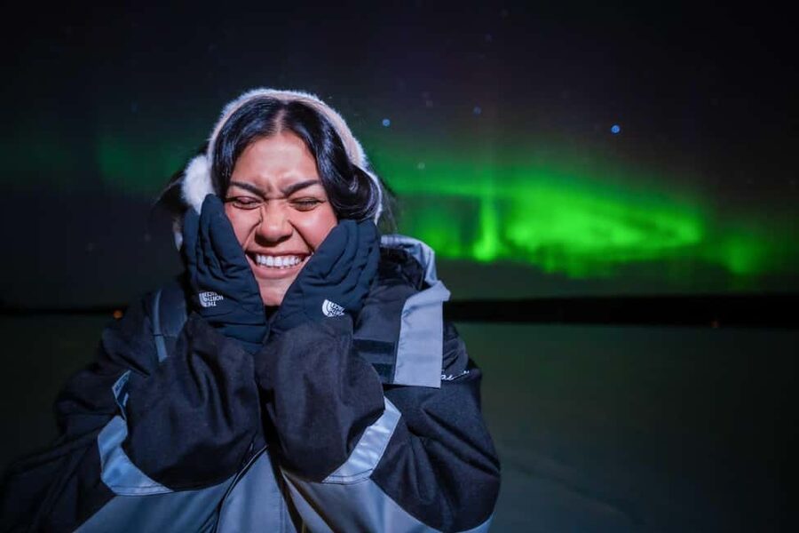 Rovaniemi: Best & Original Aurora Experience with Pro Photos - A five-and-a-half-hour night in the Arctic