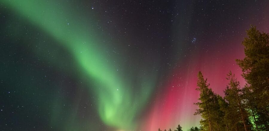 Rovaniemi: Guaranteed Aurora Hunting Tour with Local Guide - Velu’s role and the small-group advantage
