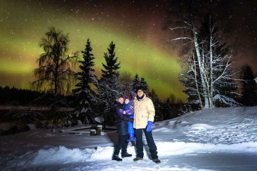 Rovaniemi: Guided Northern Lights Tour - Campfire comfort when the sky stays cloudy