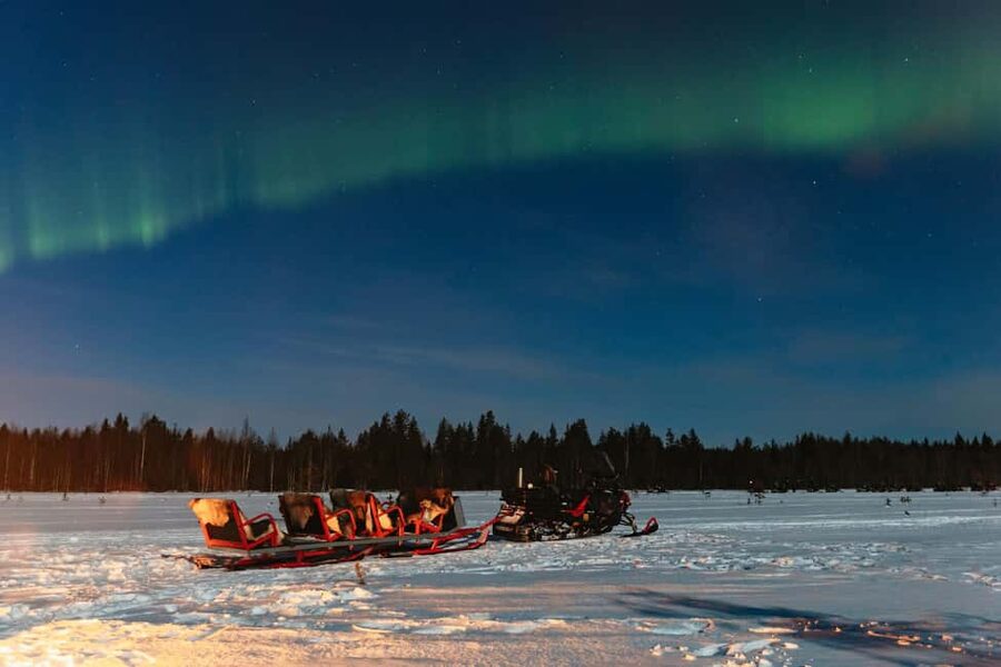 Rovaniemi: Northern Lights Family-Friendly Snowmobile Safari - Key points to know before booking