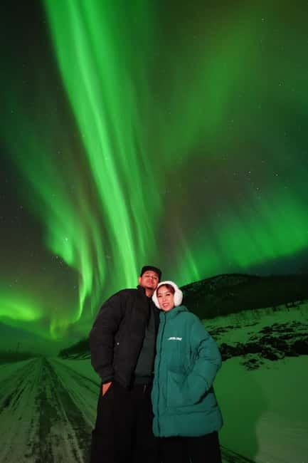 Rovaniemi: Northern Lights Group Tour with Guaranteed View - First viewing stop: wait for the sky to work