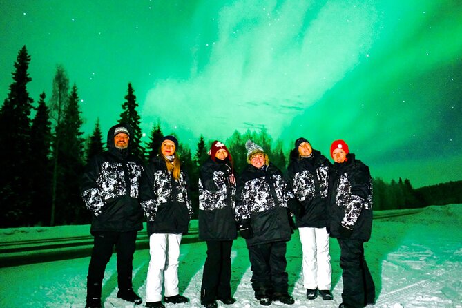 Rovaniemi: Private Aurora Tour with Guaranteed Sightings - What the guide adds to a weather-dependent night