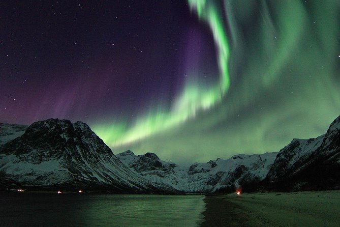 Small-Group Northern Lights Tour from Tromso with Photos - Chasing clear skies from Tromsø at 6 p.m.