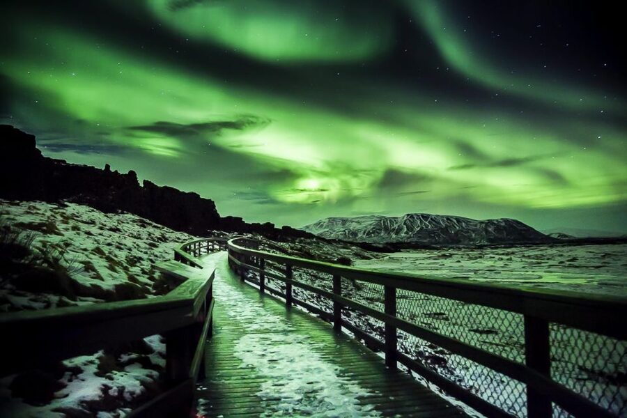 Small-Group Premium Northern Lights Tour from Reykjavik - Leaving the city lights behind