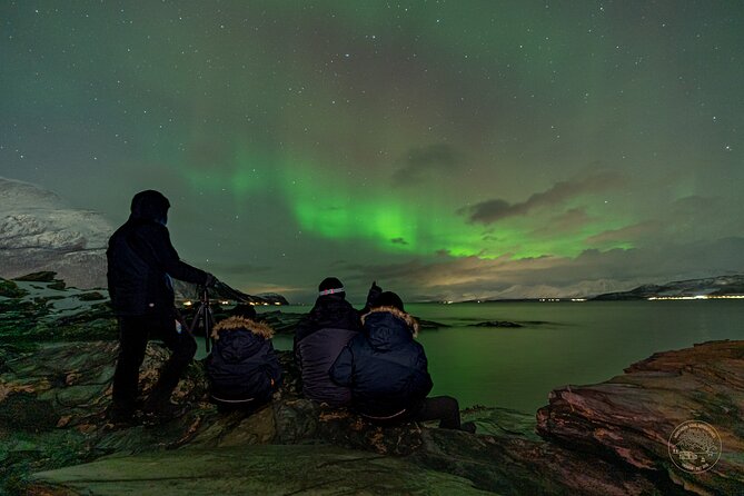 Small Group Van Journey in Search of the Northern Lights - Learning to photograph the aurora