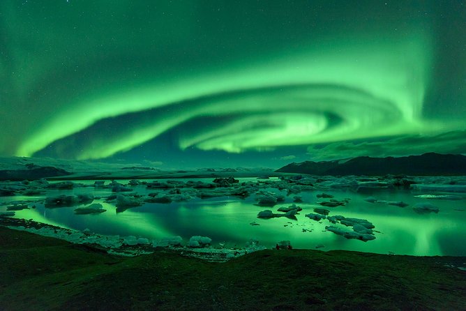 The Golden Circle & Northern Lights Guided Combo tour - Food, timing, and what to pack