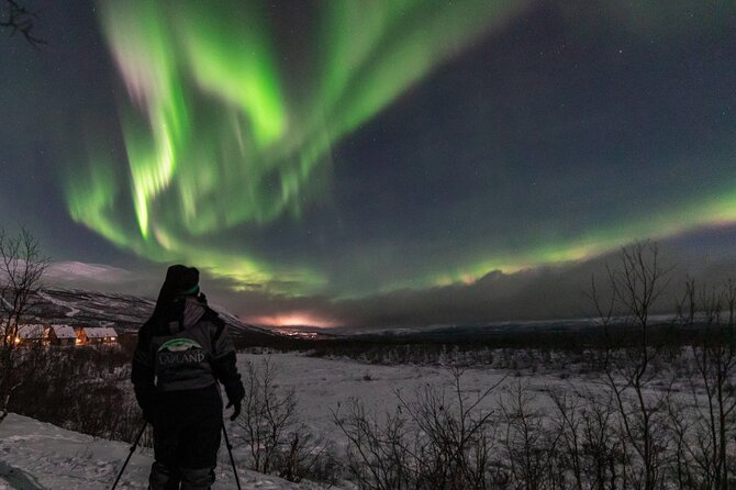 The Ultimate Aurora Photo Adventure - Three ways to spend the night under the Arctic sky