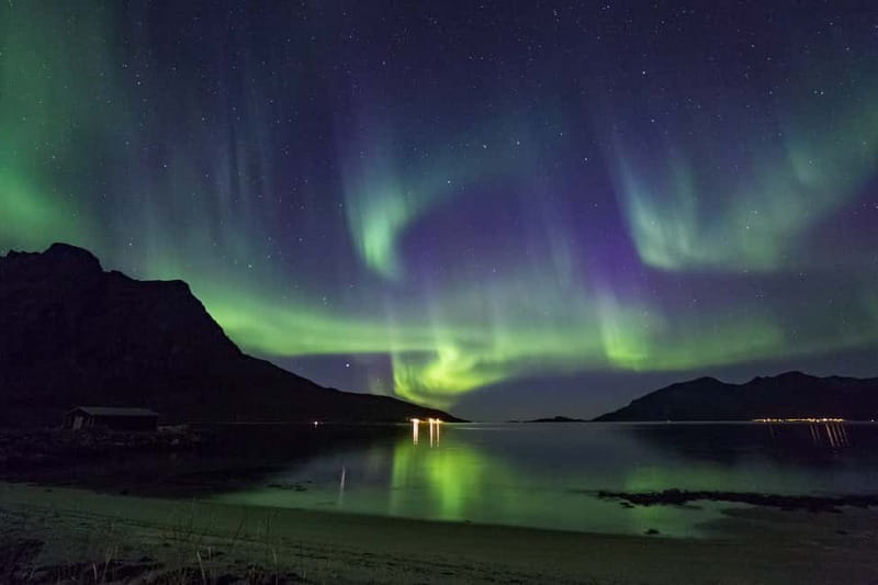 Tromsø: All-Inclusive Northern Lights Hunt - A campfire, stew, and a proper Arctic pause