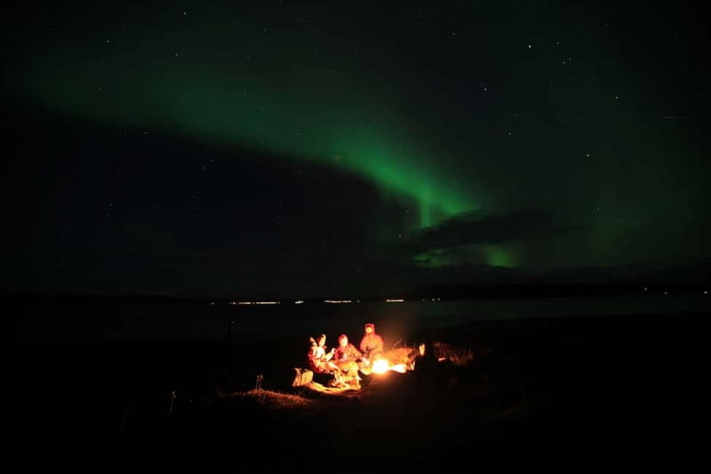 Tromsø: All-Inclusive Northern Lights Hunt - What happens at the viewing stops