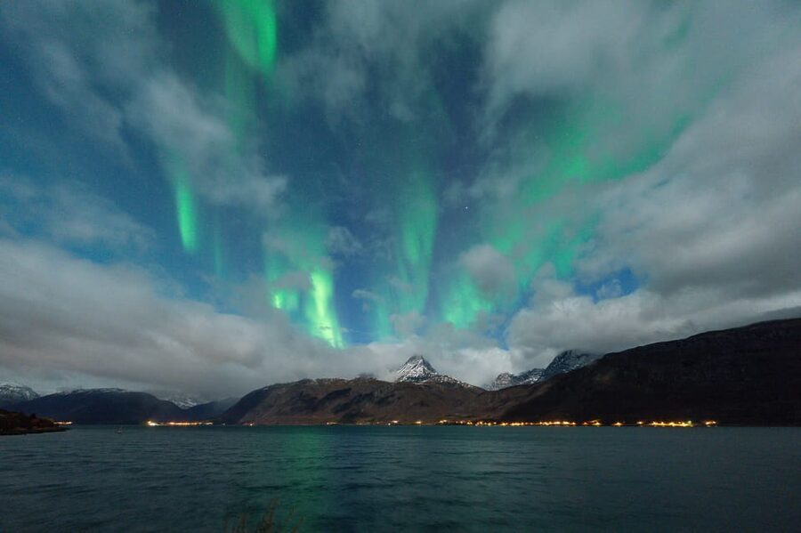 Tromsø: Aurora Borealis, Campfire, Hot Meal, Arctic Tour - The $251 price: what are you paying for?