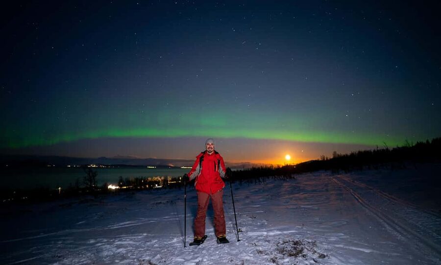 Tromsø: Aurora Crystal Lavvo Experience with Snowshoeing - How much value do you get for $460?