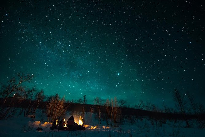 Tromso Aurora Hunt with Bonfire, Soup, Winter Gear & Transfers - Is $226.72 a fair price?
