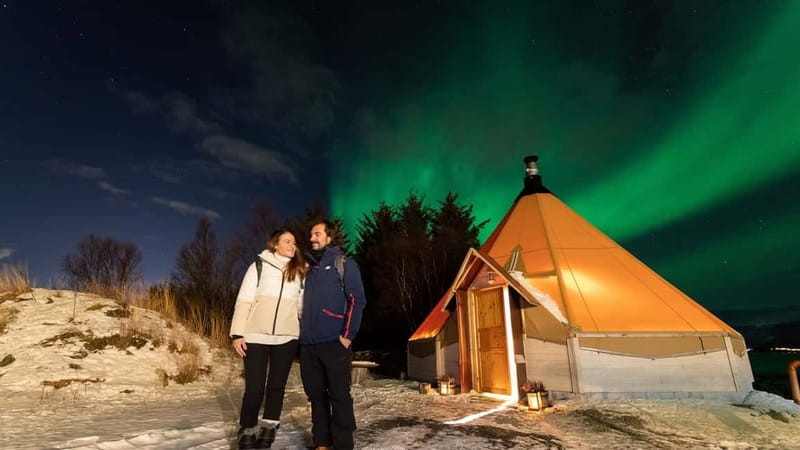 Tromsø: Aurora Safari Chase with Photos - A Northern Lights chase with a proper base camp