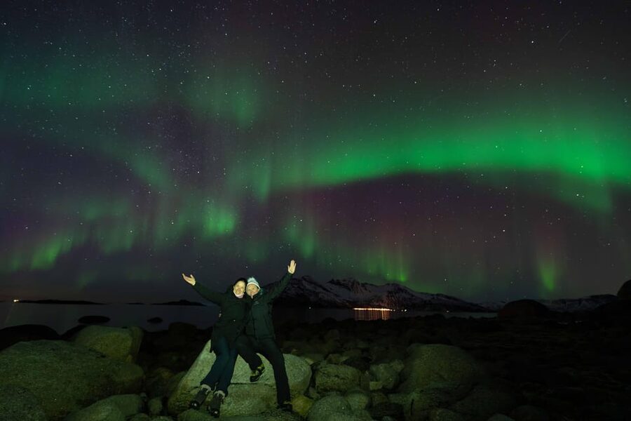 Tromsø: Aurora Tour with Photos, Campfire and Arctic Food - Key points before you book