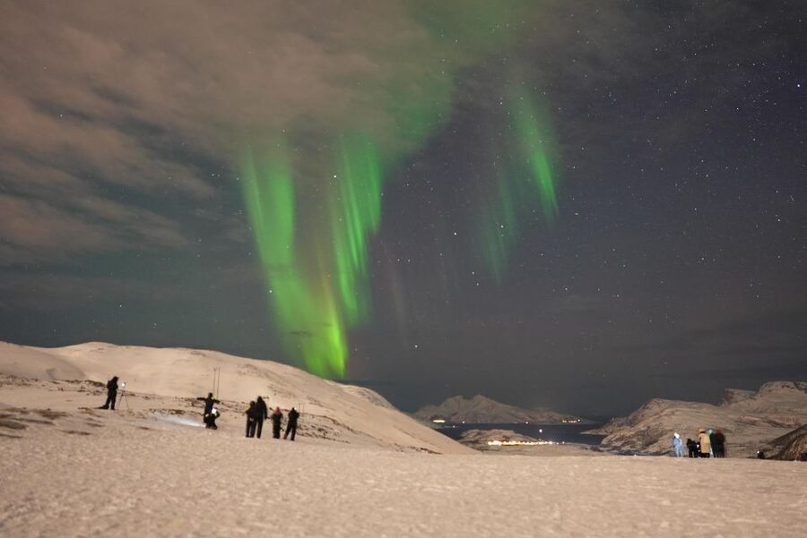 Tromsø: English/Spanish Aurora Pathfinder Tour with Photos - What the night feels like in practice