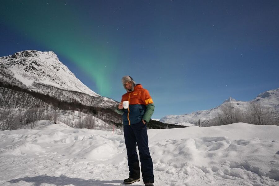 Tromsø: English/Spanish Aurora Pathfinder Tour with Photos - Why the small minibus matters