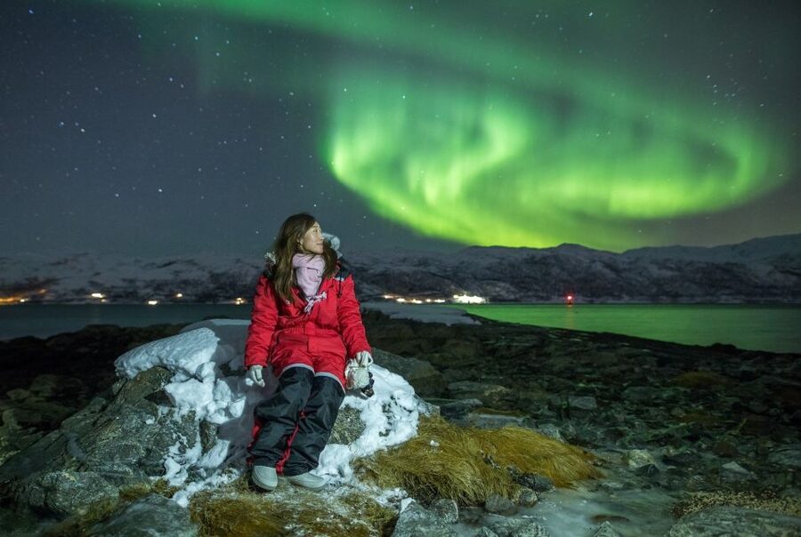 Tromsø: Expert Aurora Hunt - Thermal Gear, Food, Campfire - Who should book this tour?