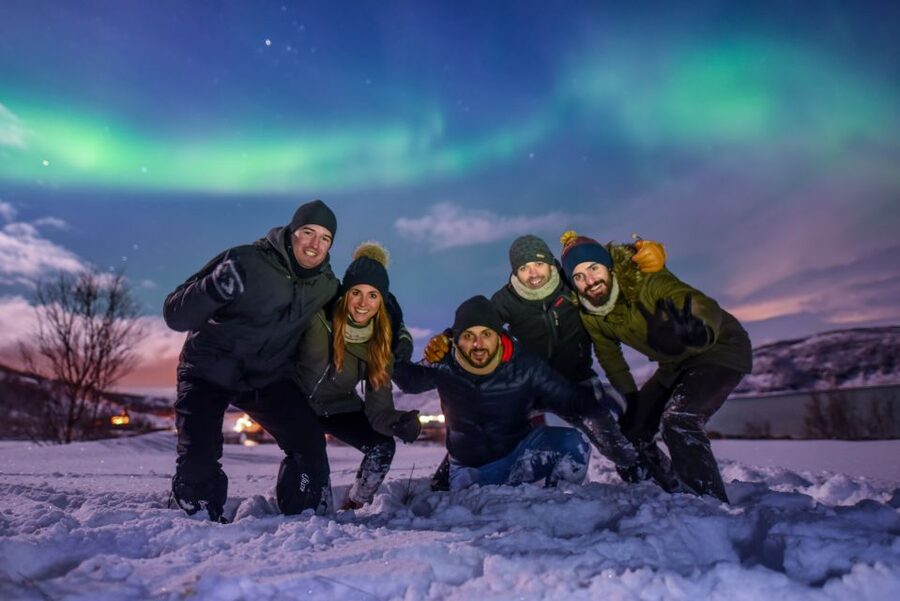 Tromsø: Expert Aurora Hunt - Thermal Gear, Food, Campfire - Why the guides make a difference