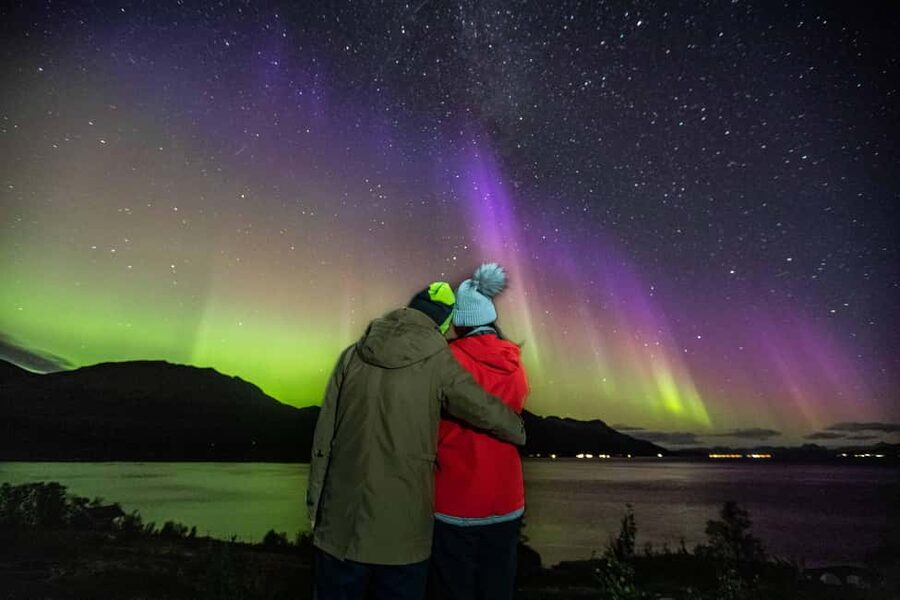 Tromsø: Northern Lights Chase in a Mercedes Benz with Photos - Key points to know before booking
