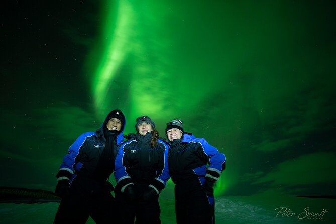 Tromso Northern Lights Minibus Chase Small Group Tour with Photos - How the viewing can unfold