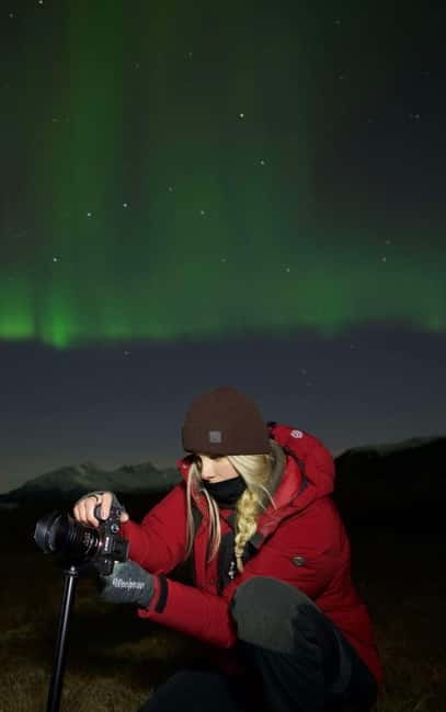 Tromsø: Northern Lights Safari with Expert Guides and Photos - The Arctic camp and what keeps you warm