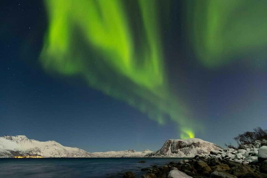 Tromsø: Northern Lights Tour with Dinner and Native Guide - Who will enjoy this Tromsø tour most