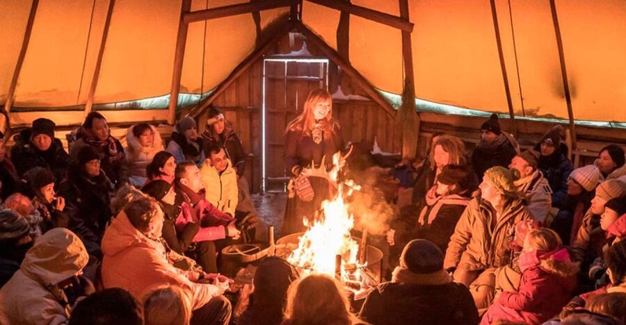 Tromsø: Reindeer Camp Dinner with Chance of Northern Lights - Sámi stories, history, and joik