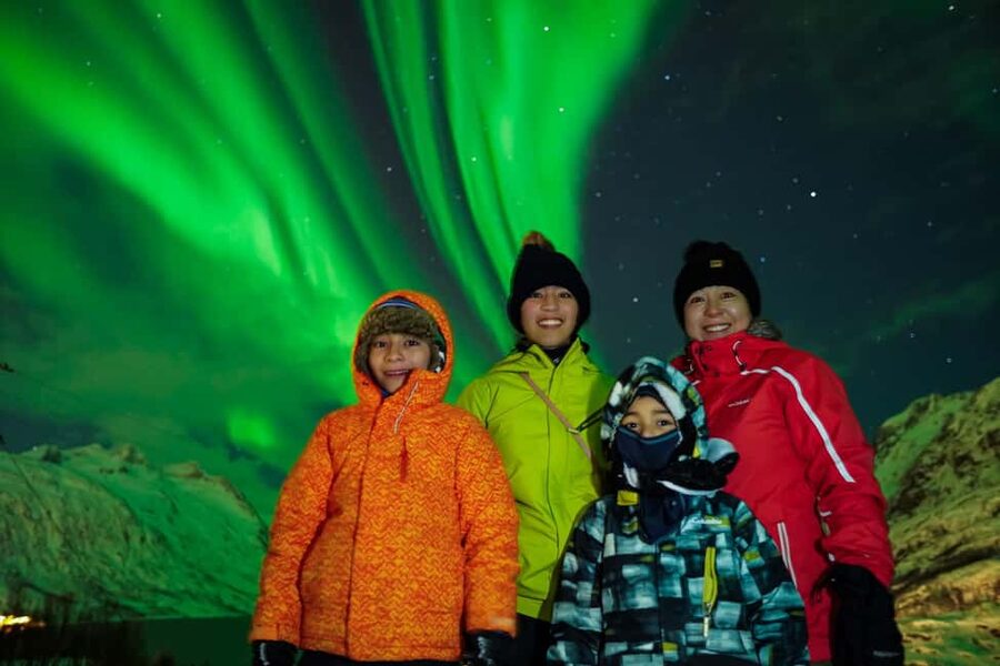 Tromsø: Unlimited Northern Lights Chase Across Borders - From Tromsø pickup to the first dark-sky stop
